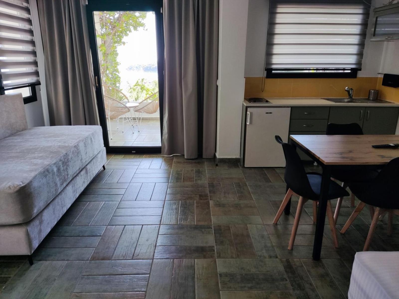 Aparthotel Helen'S 11 Boutique Achladies  Zewnętrze zdjęcie