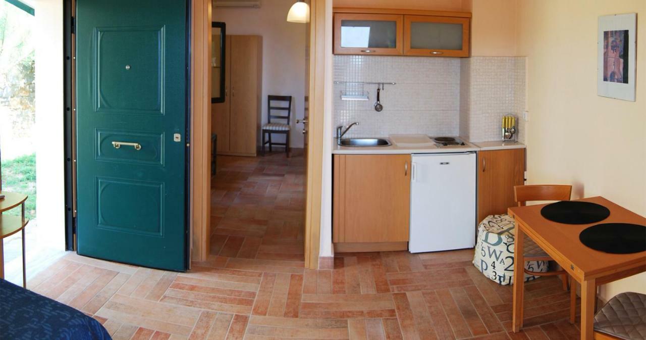 Aparthotel Helen'S 11 Boutique Achladies  Zewnętrze zdjęcie
